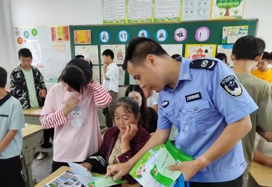 望江縣 | 涼泉鄉:多措并舉做好婚姻家庭矛盾糾紛排查化解工作